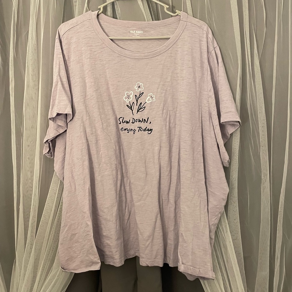 Old Navy Lavender Graphic Tee